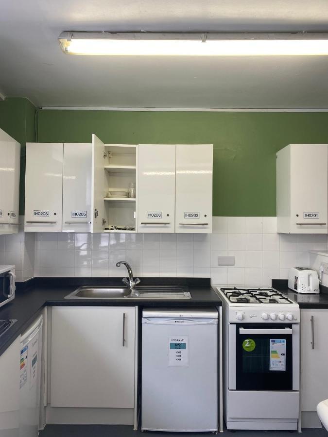 Charming Rooms For Students Only, Cricklewood Lane - Sk Londýn Exteriér fotografie