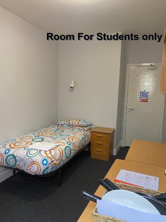 Charming Rooms For Students Only, Cricklewood Lane - Sk Londýn Exteriér fotografie